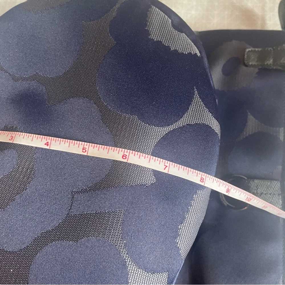 Marimekko Unikko All Day Bucket Bag Navy Blue - Picture 12 of 12